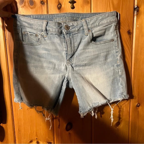American Eagle Ne(x)t Level Stretch High Waisted Jean Shorts | Size: 10 - Picture 1 of 5